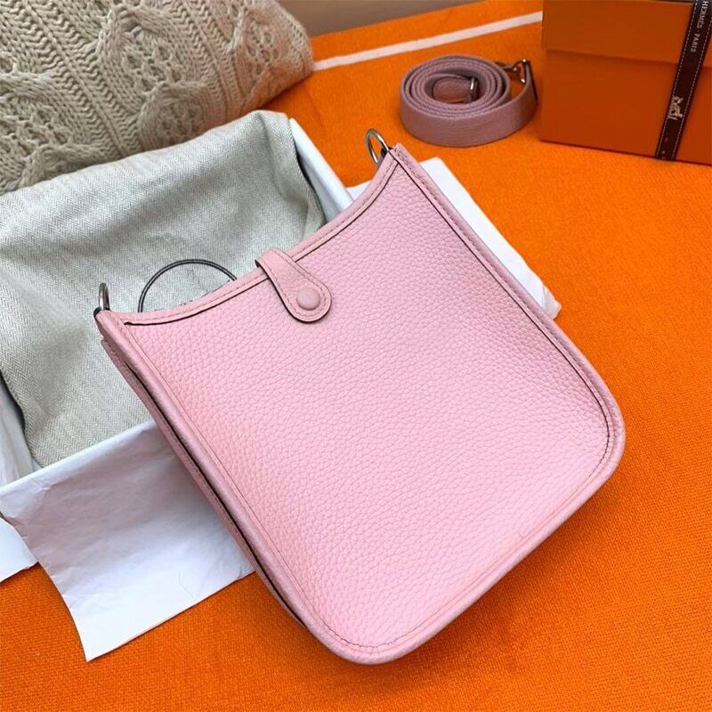 2022 NEW Women's Bucket Bag Handbag Hollowed Crossbody Bag Leather