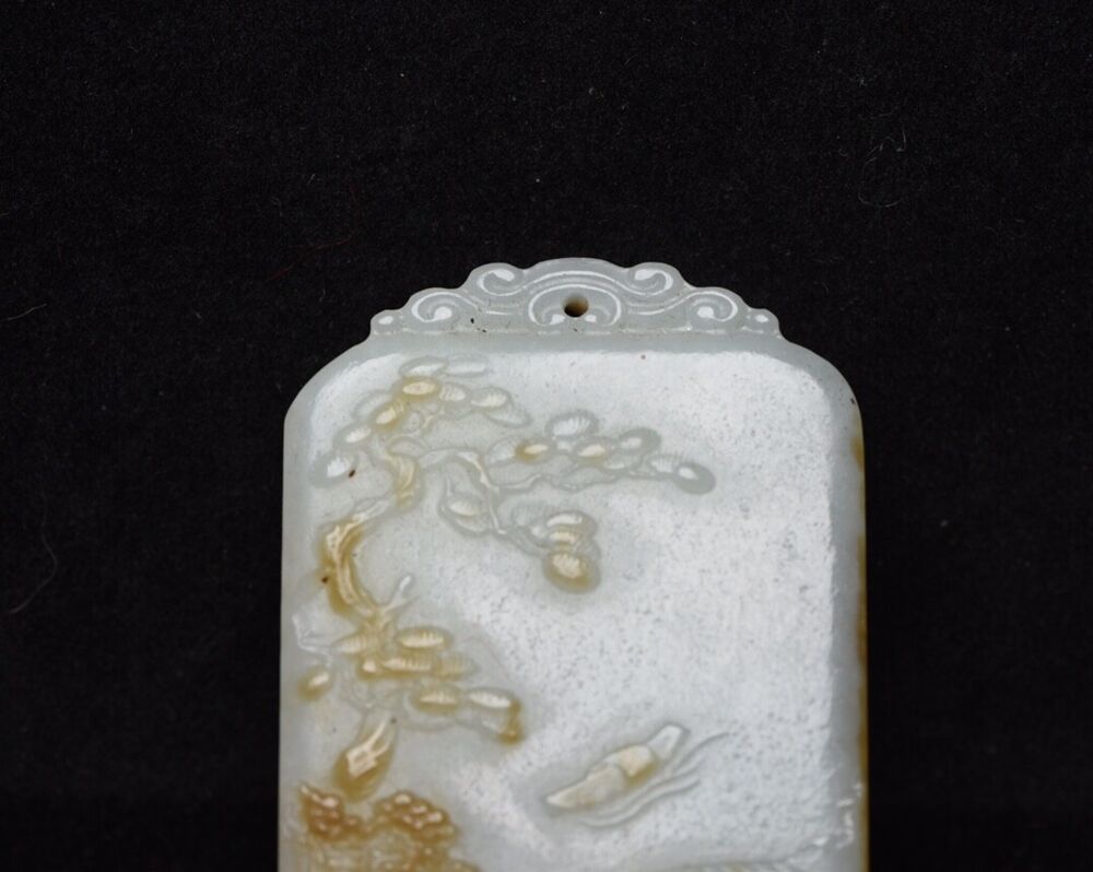 Chinese Natural Hetian Jade Carved Landscape Statues Exquisite Pendant Jewelry