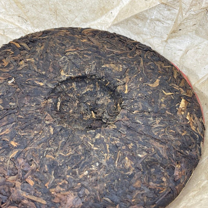 Pu-erh tea,2005, Menghai Yiwuzheng Mountain Wild Tea-Superior Grade