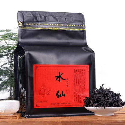 Narcissus Dahongbao Oolong Tea Fresh Wuyi Oolong Dahongpao, Fujian, China-