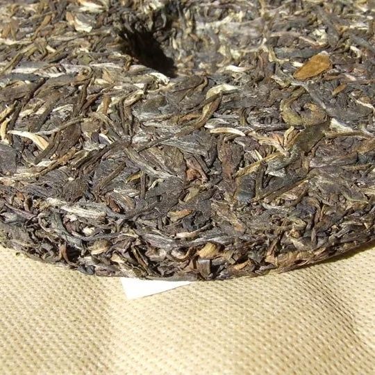 Mengku Qinggang Pu-erh Raw Pu'er Puer Qizi Tea Biscuit (Green Cake) 400g