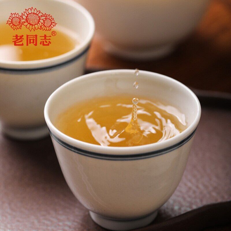 2022 Haiwan 7548 Sheng Puerh Batch 221 Strong Fragrance Raw Puer Tea Cake 357g