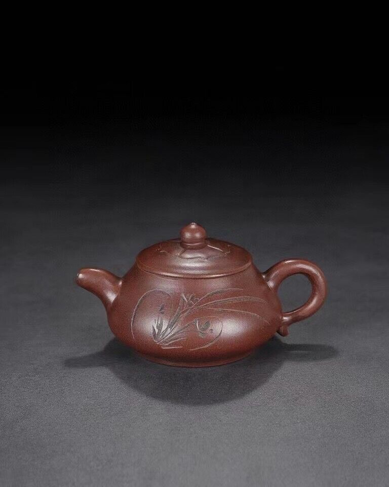 Chinese Yixing Zisha Clay Handmade Exquisite Teapot（Lanxiang 顾景舟）