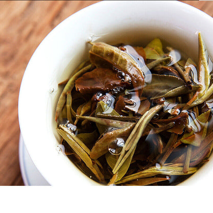 Yunnan White Tea Pu'er Tea Cake Chinese Bud Tea Weight Loss Healthy Drink 12.6oz