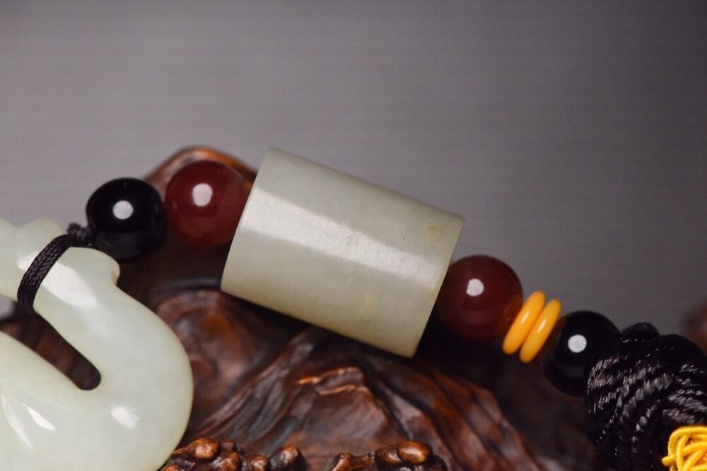 Collection Chinese Natural Hetian Jade Carving Exquisite Unique Pendant Jewelry