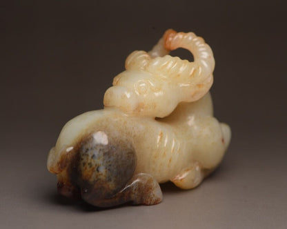 Chinese Old Natural Hetian Jade Carving Beast Statue Exquisite Figurine Art Rare