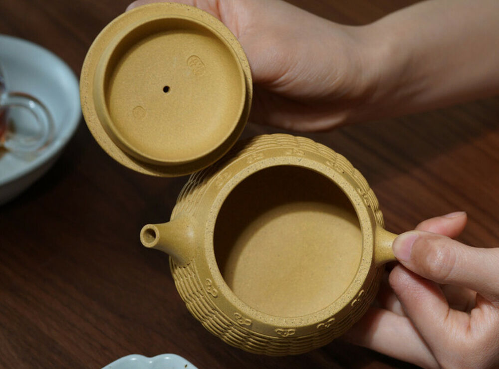 200cc chinese Yixing Handmade Zisha teapot Duan Clay RuYiZhuLou Gongfu Tea Pot