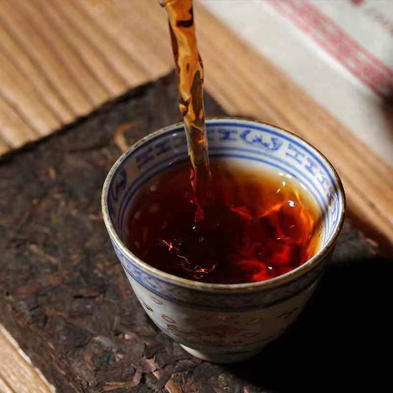 Organic Pu-erh Cooked Tea 250g Yunnan Ripe Pu-erh Tea Brick Menghai Pu'er Tea