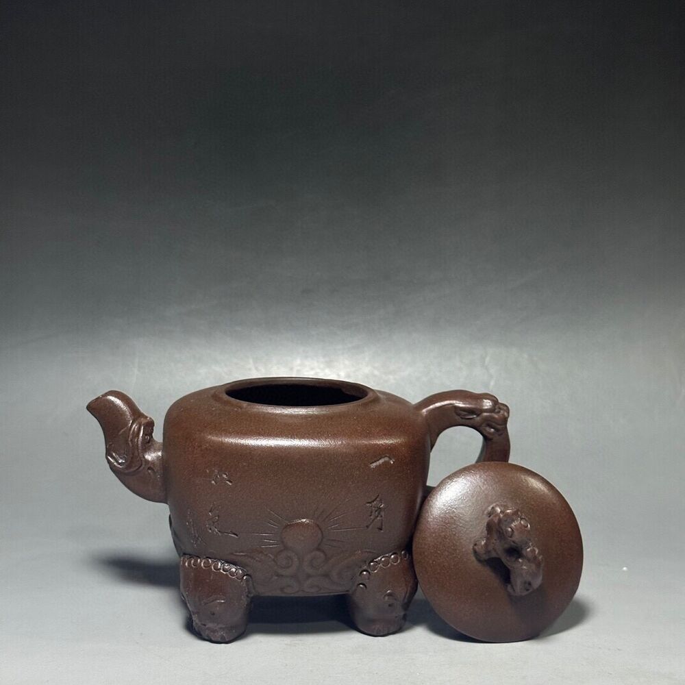 vintage chinese yixing purple clay teapot zisha ceremony carving Collectible art