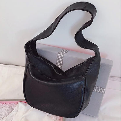 Dumpling Bag Large Shoulder Synthetic Leather Crossbody Bags Handbag Purse 1 PC