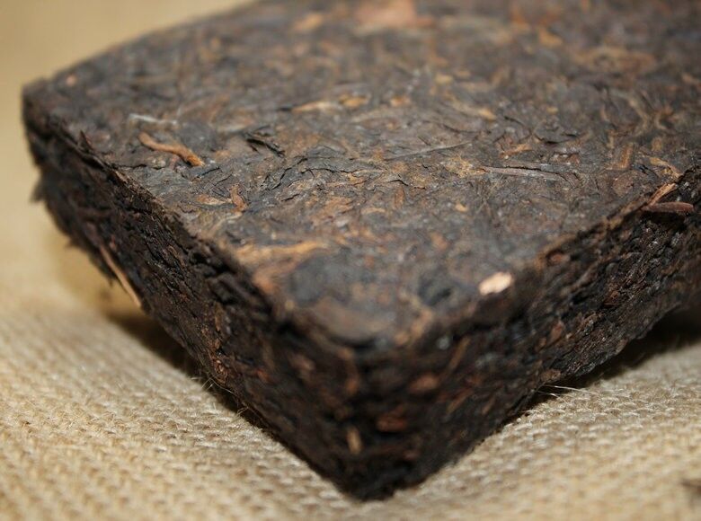 250g Long History Pu-erh Tea Brick Ripe Puer Tea Jujube Flavor Pu erh Black Tea