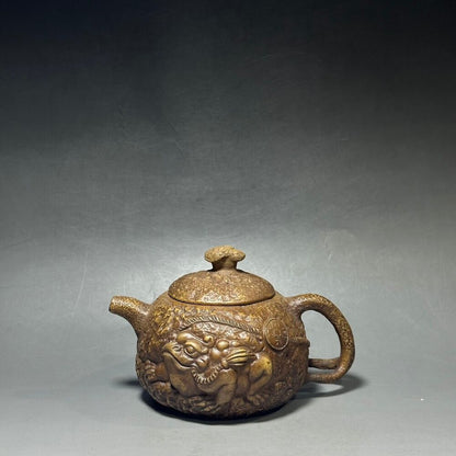 Chinese Yixing Zisha Clay Handmade Exquisite Teapot （金蟾壶 底款：蒋蓉）