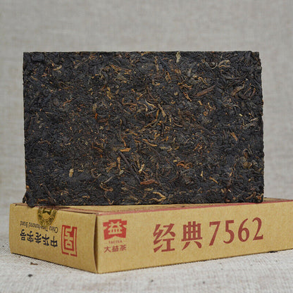 2016 TAETEA 7562 Menghai Dayi Pu-erh Tea Brick 250g Ripe Puer Pu'er Brick 1601