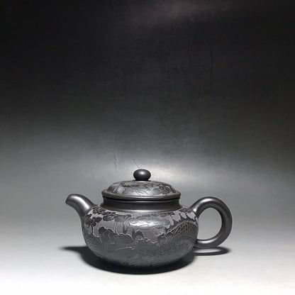 Chinese Yixing Zisha Clay Handmade Exquisite Teapot（龙纹仿古 底款：尹振庭）