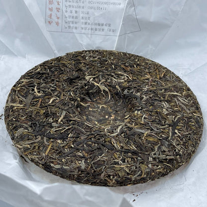 Pu-erh tea,2021,Gu jun,冰島大樹 iceland tree,357g,RAW