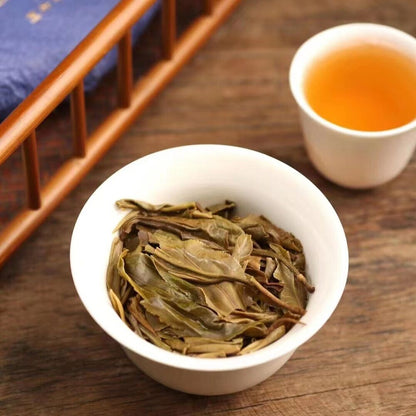 100g Yunnan Tea Small Cake Python Turnip Raw Tea Ancient Pu-erh Cake Tea
