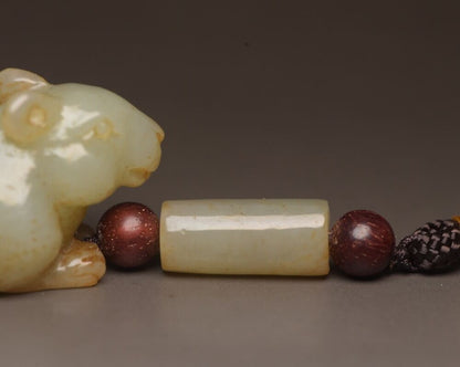 Chinese Hetian Jade Hand Carving Cute Small Squirrel Statue Nice Figurines Rare
