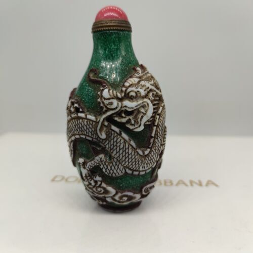 chinese carved snuff bottle glass antique dragon statue carving rare collections