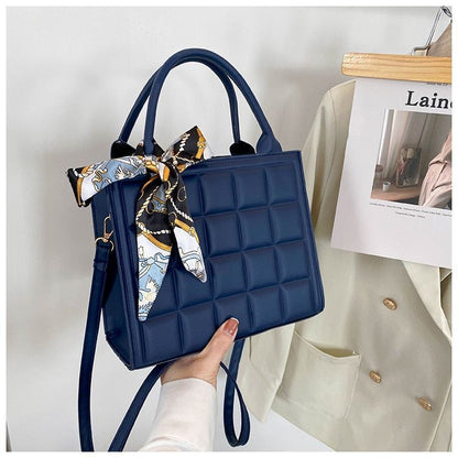 Single Strap Handbag Fashion Purse Synthetic Leather Shoulder Bag 24*20*9 CM 1PC