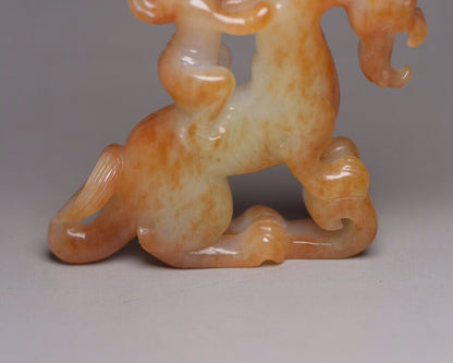 Antique Chinese Natural Hetian Jade Hand Carved Exquisite Beast Statue Figurines