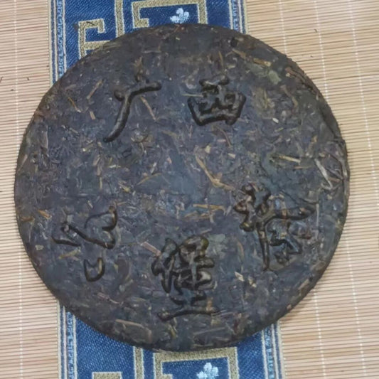 Chinese Wuzhou Liu Bao Hei Cha Dark Tea Cake Liubao Liu Pao Black Tea 500g