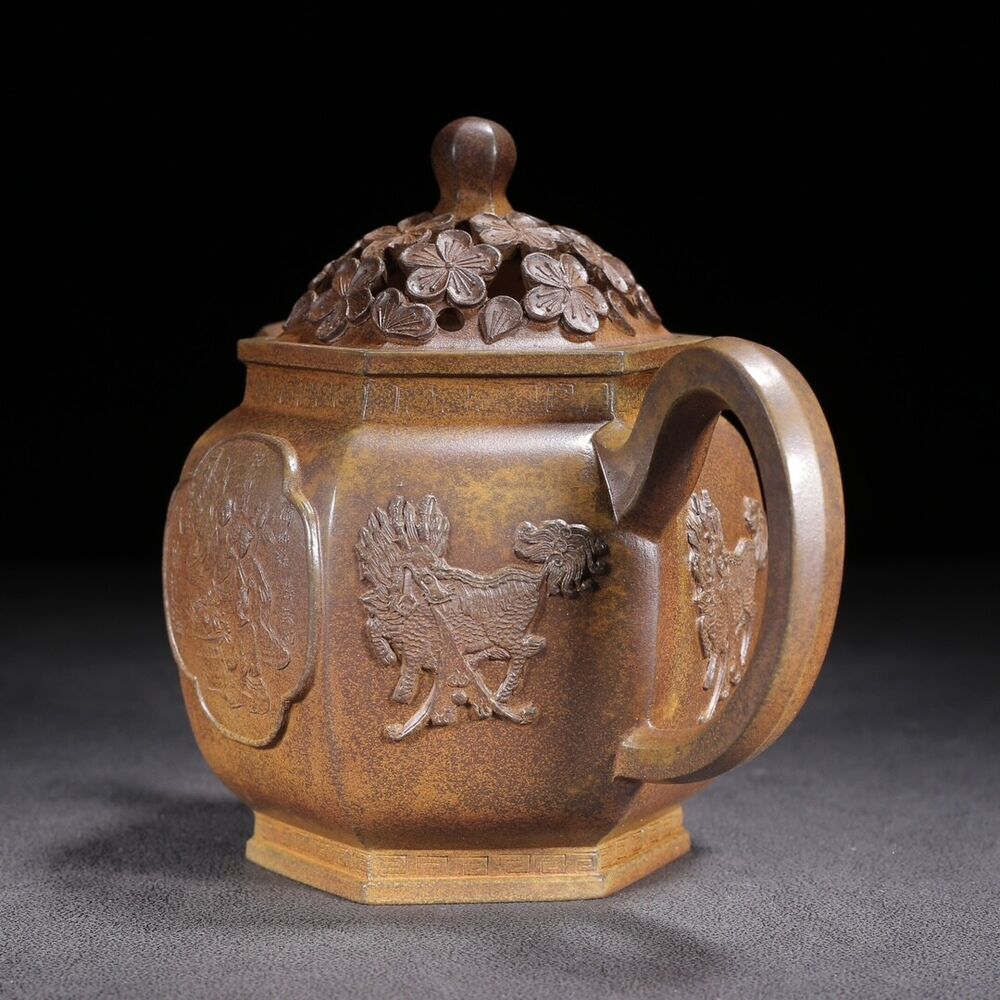 Vintage Chinese Yixing Purple Clay Teapot Zisha Ceramic Carving Figure Story Art
