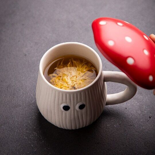 Ceramic Red Mushroom Mug with Lid, Umbrella Cover Lid Coffee Cup with Handle