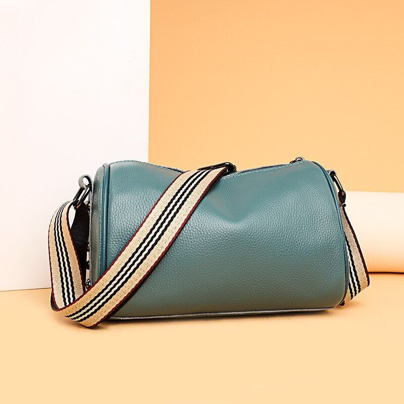 Soft Cowhide Shoulder Bag Rivet Genuine Leather Handbag Fashion Messenger Purse