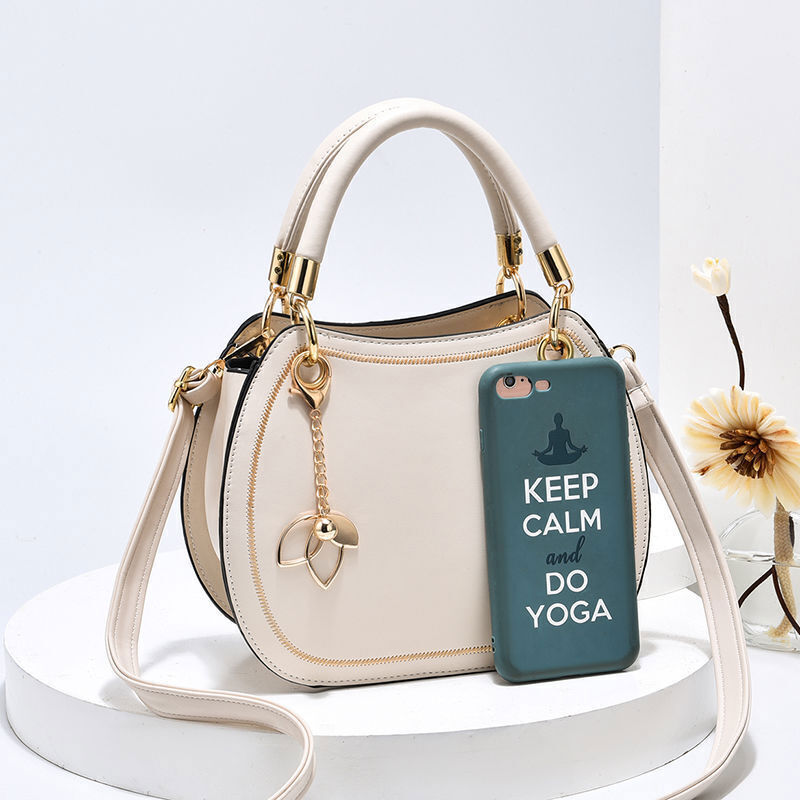 Leather Saddle Bag White Handbags Women Shoulder Messenger Bag Tote