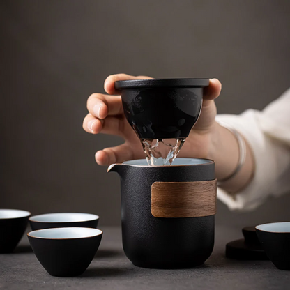 Ceramic Teapots with 4 Cups Chinese Gongfu Tea Set