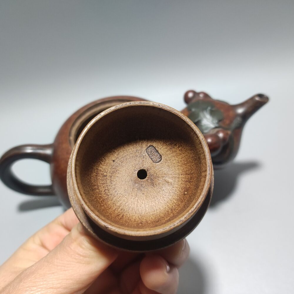 Vintage Chinese Yixing Purple Clay Teapot Zisha Ceremony Ceramic Gourd Teaware