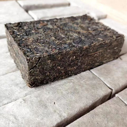 500g Yunnan Pu-erh Brick Tea 2002 Banzhang Old Tree Puerh Raw Tea Aged Pu'er Tea
