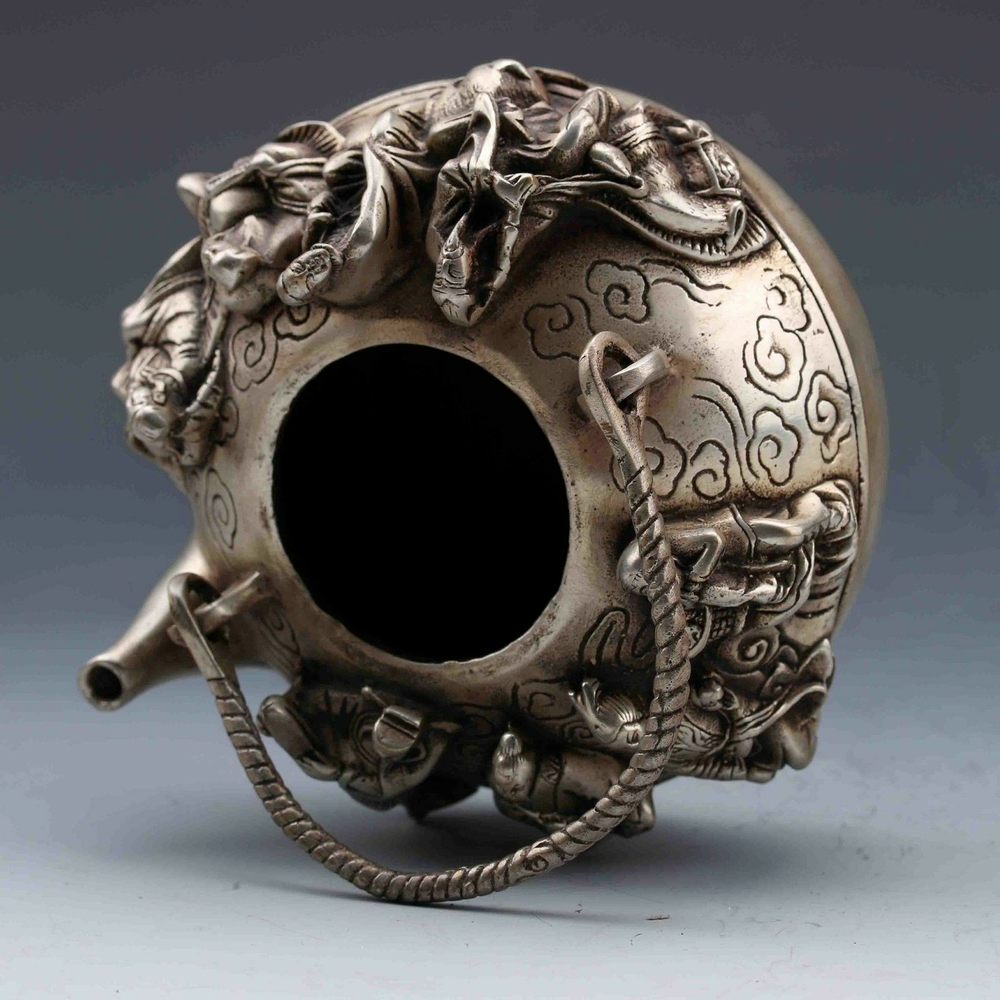 DELICATE CHINESE TIBET SILVER COPPER HANDWORK CARVED EIGHT IMMORTALS TEAPOT