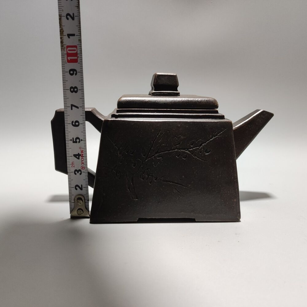 Vintage Chinese Yixing Purple Clay Teapot Zisha Ceremony Carving Collectible Art