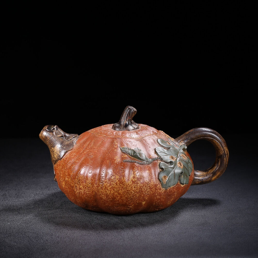 Chinese Yixing Zisha Clay Handmade Exquisite Teapot（南瓜 底款：蒋蓉）