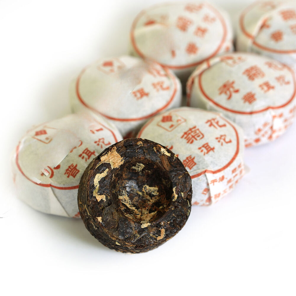 HELLOYOUNG Tribute Chrysanthemum Flower Puer Pu'er Pu erh Tea Mini Ripe Cake