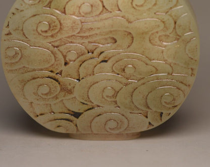 Vintage Chinese Antique Hetian Jade Snuff Bottle Carved Exquisite Snuffbox Rare