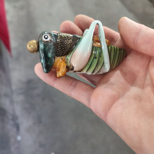 Chinese Porcelain Snuff Bottle Ceramics Exquisite Locust Statue Painting Rare