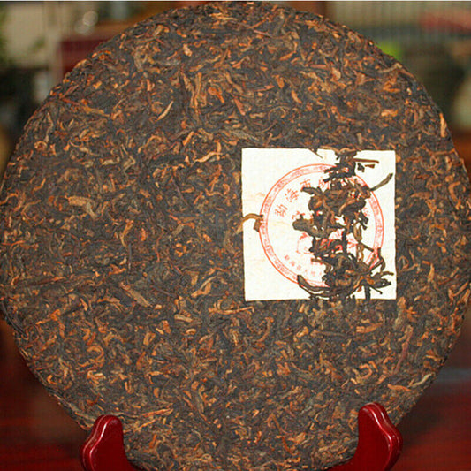 Big Leaf Black Tea Health Care Yunnan Pu'er Ripe Tea Palace Golden Bud Tea 357g