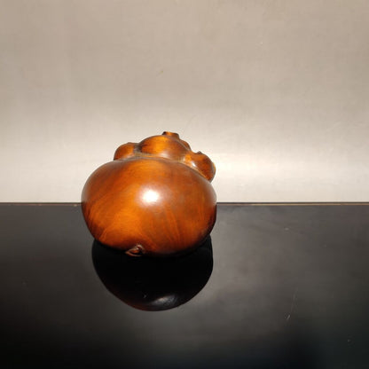 Modern home decoration happy pig pet statue wooden Carved wood carving room gift