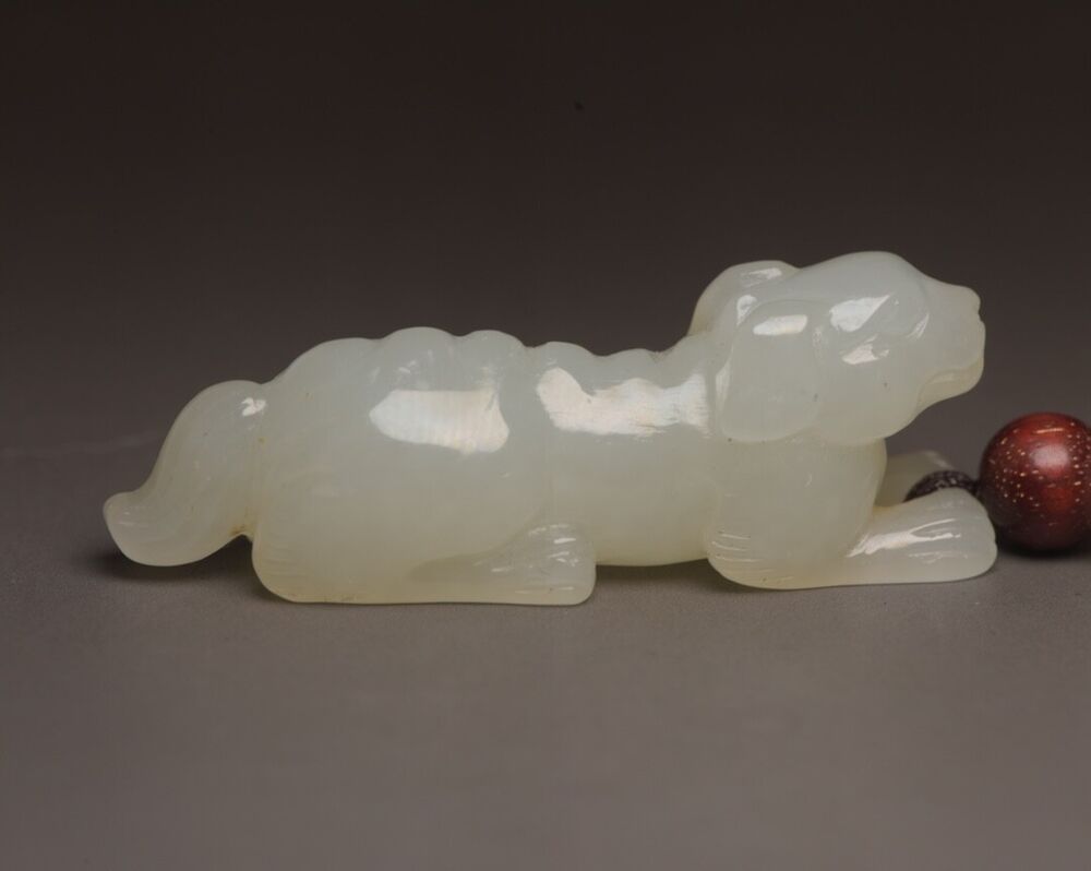 Top Chinese Natural White Hetian Jade Carved Dog 旺财 Statue Gift Animal Small Art