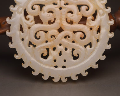 Chinese Natural Hetian Jade Carving Dragon Statue Exquisite Pendant Jewelry Art