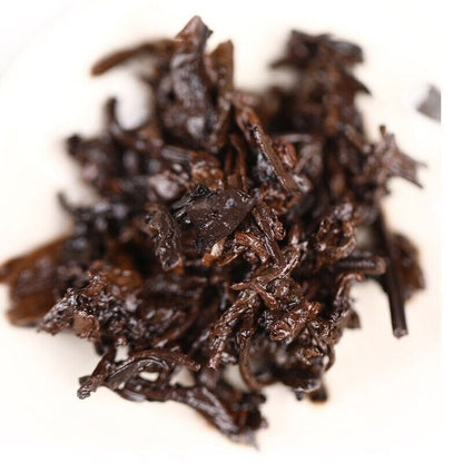 400g,普洱 2020 Haiwan Old Comrade Ripe Puer Cake Liang Pin Yin Geng Shu Pu erh Tea
