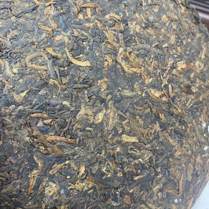 357g Yunnan Iceland Aged Puerh Ripe Tea 2011 Spring Old Pu'er Cooked Tea Cake