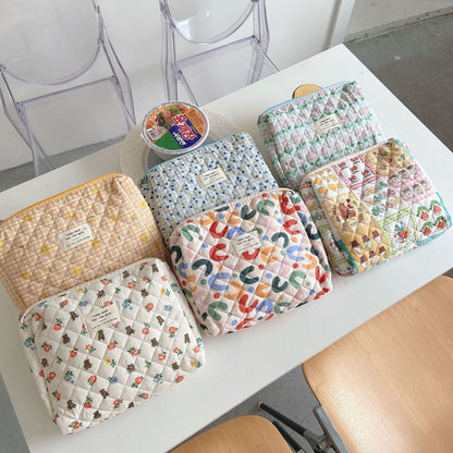 Cute Floral Travel Cosmetic Bag Clutch Handbags Student Girls Storage Bag Wallet