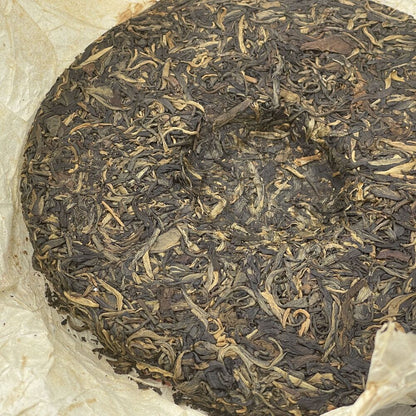 Pu'er tea, 2006, Guoyan Xishuangbanna, Yiwu organic green cake, Yiwu organic green cake, 400g, raw