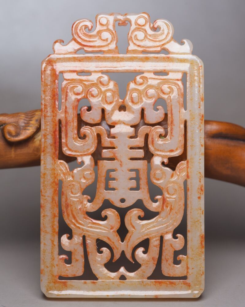 Chinese Antique Natural Hetian Jade Hand Carved Exquisite Statue Lucky Pendant