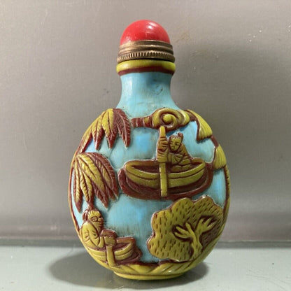 chinese beijing carved glass snuff bottle antique carving Figurine statue story