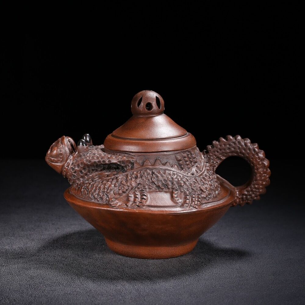 Chinese Yixing Zisha Clay Handmade Exquisite Teapot（龙珠 底款：时大彬）