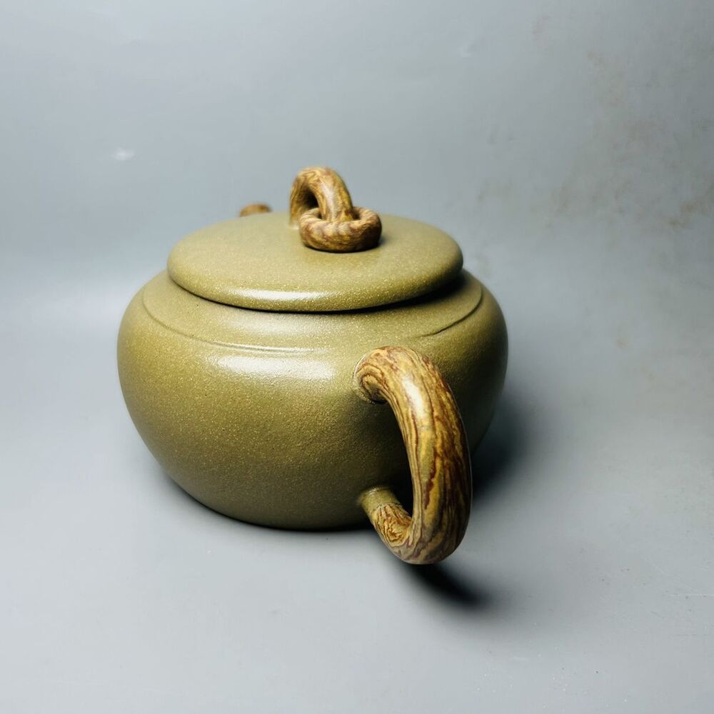 Vintage Chinese Yixing Purple Clay Teapot Zisha Ceremony Exquisite Teaware Rare